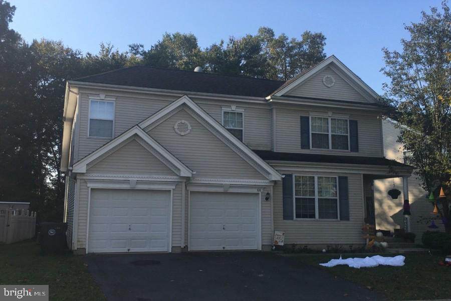 66 Seneca Lane - Photo 1