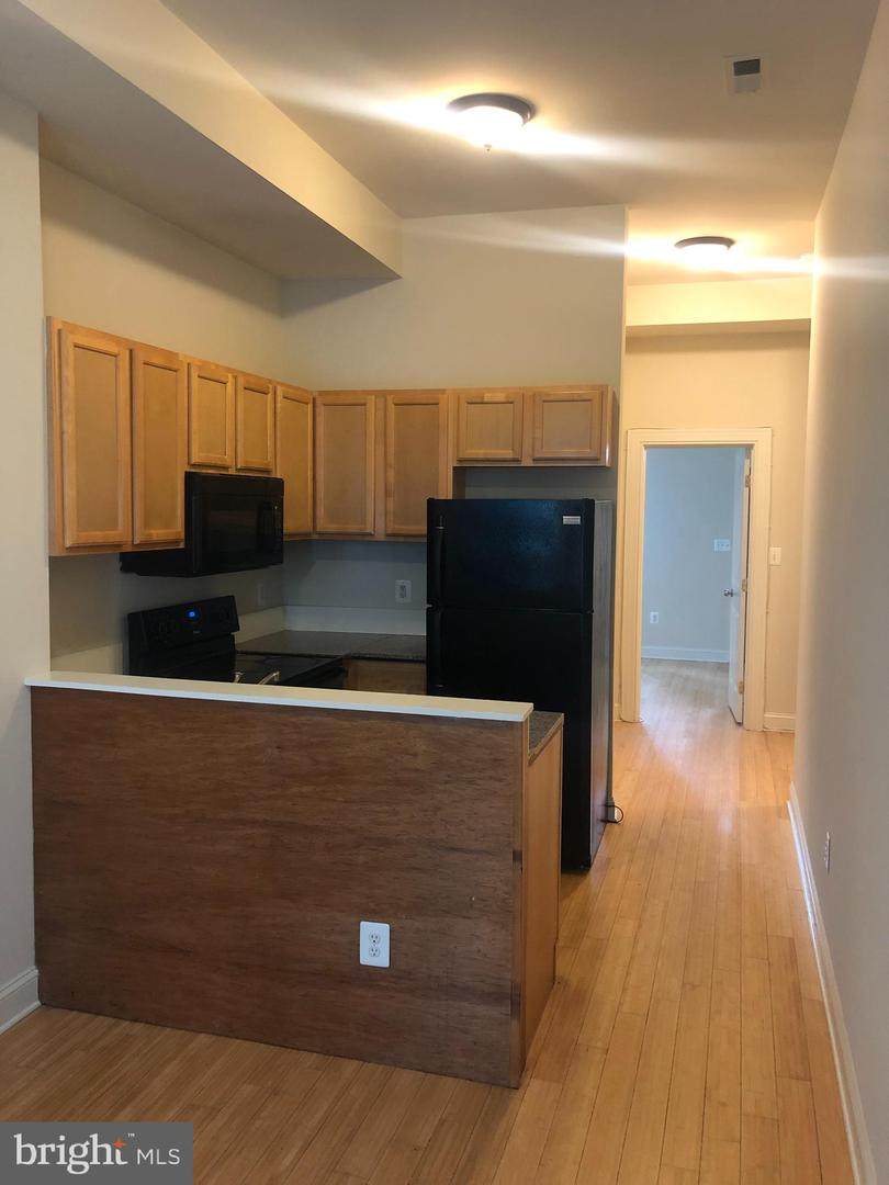 1703-UNIT A Barclay - Photo 1