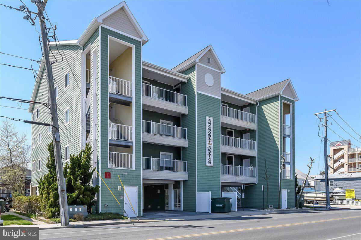 1515 Saint Louis Avenue - Photo 1