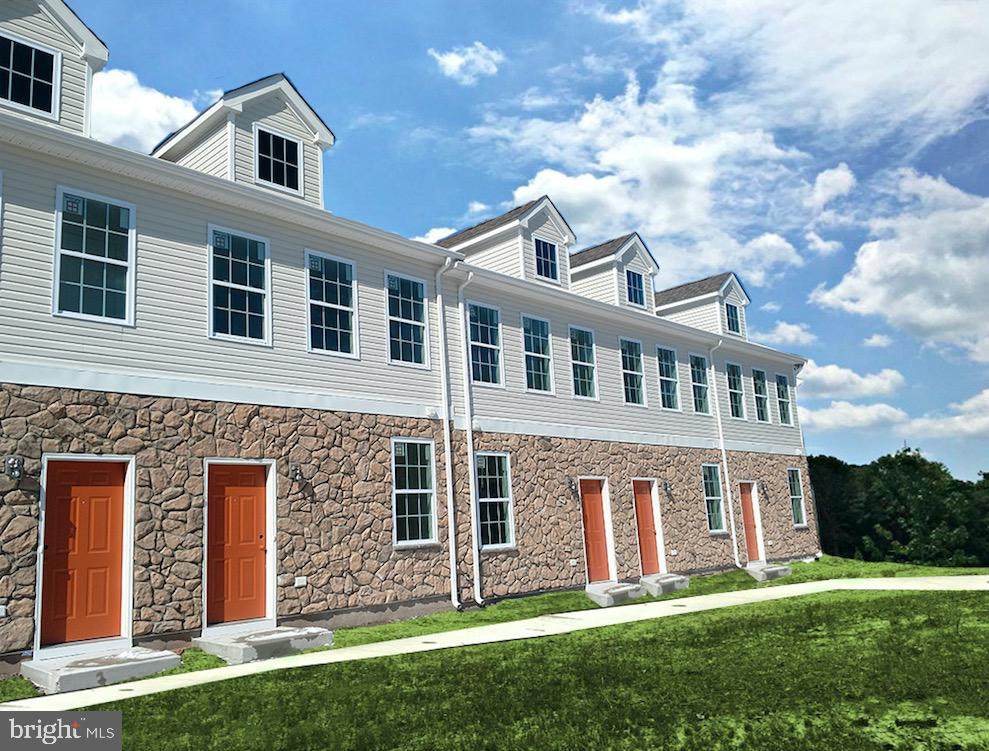11 Irving Street - Photo 1