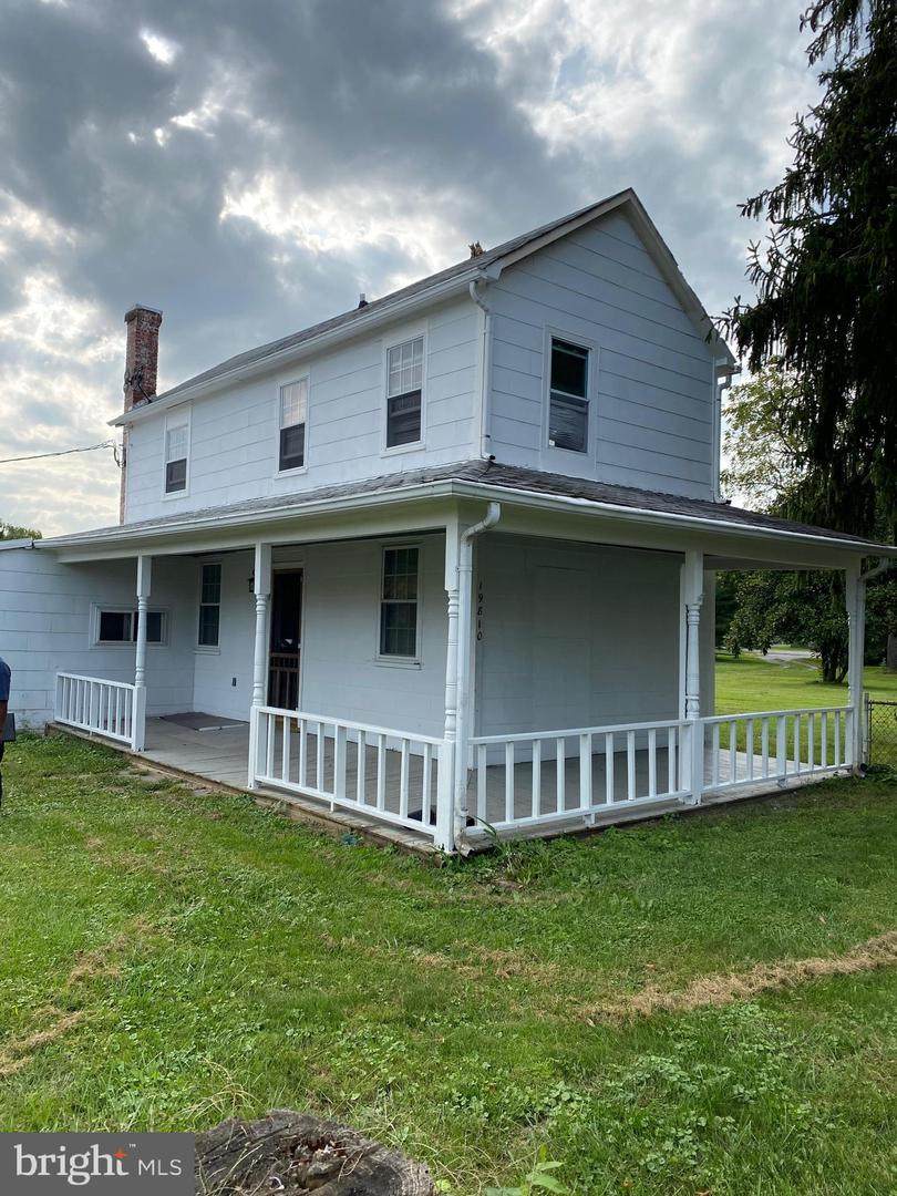19810 Darnestown Road - Photo 1