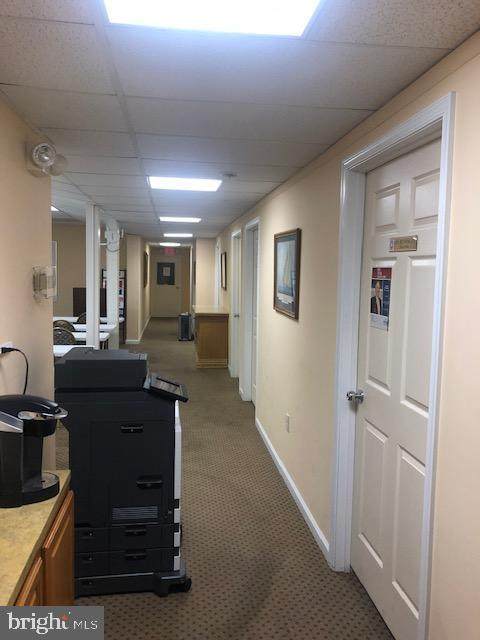 736 N Dupont Highway - Photo 1