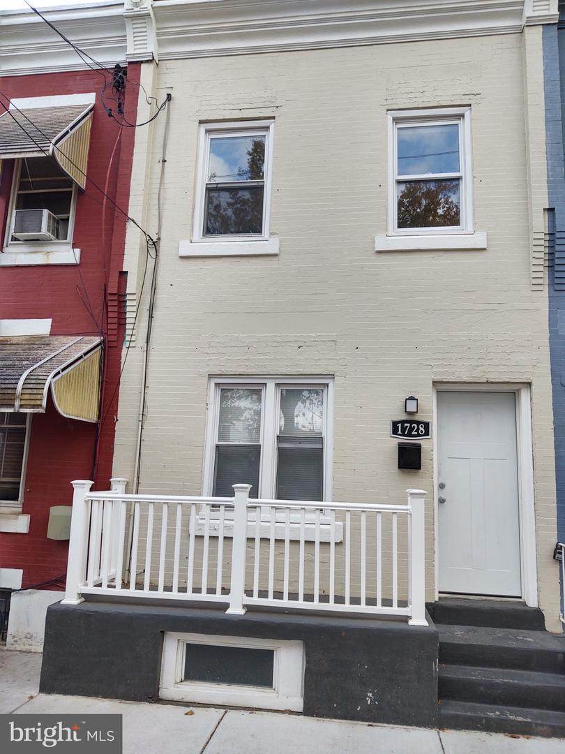 1728 Marston Street - Photo 1