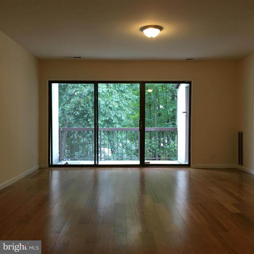 10116 Campus Way - Photo 1
