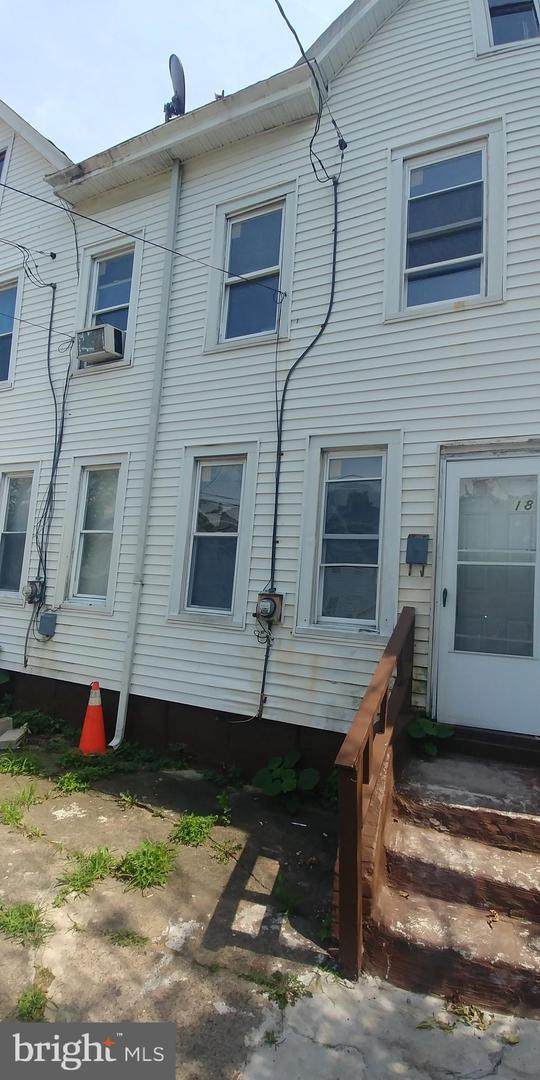 16-18 Dickinson Street - Photo 1