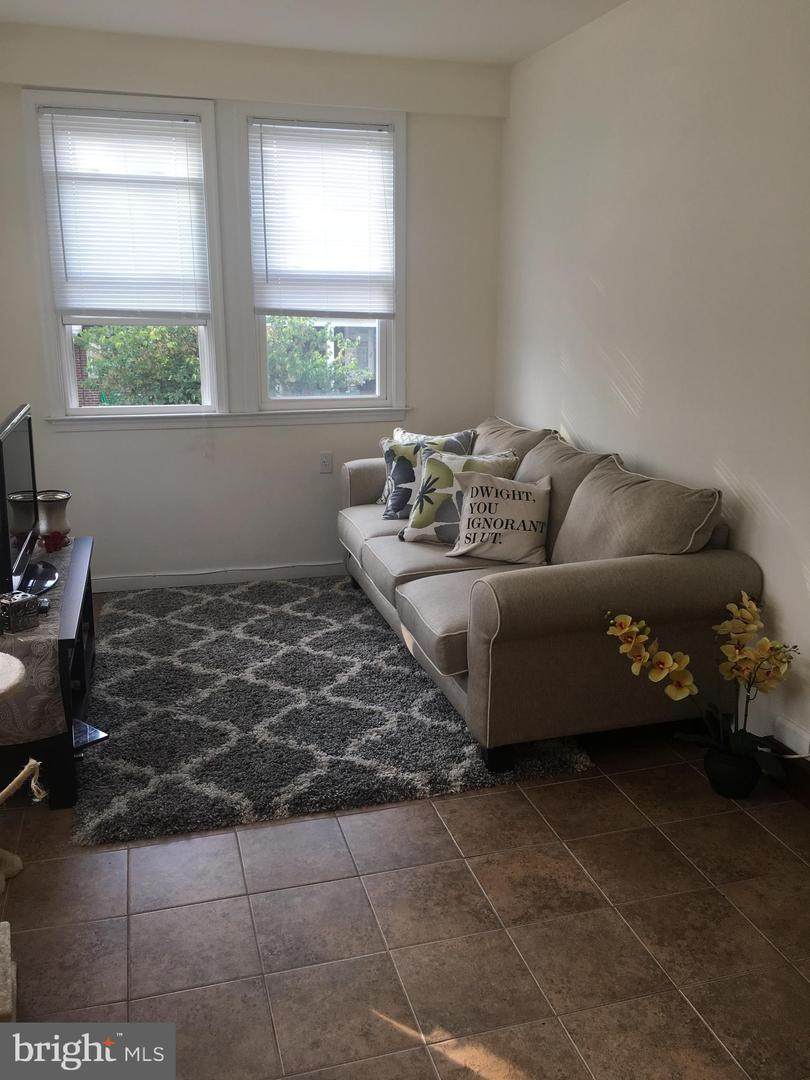 3375 Vaux Street - Photo 1