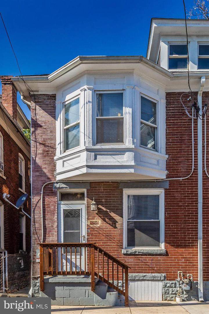 113 Mulberry Street - Photo 1