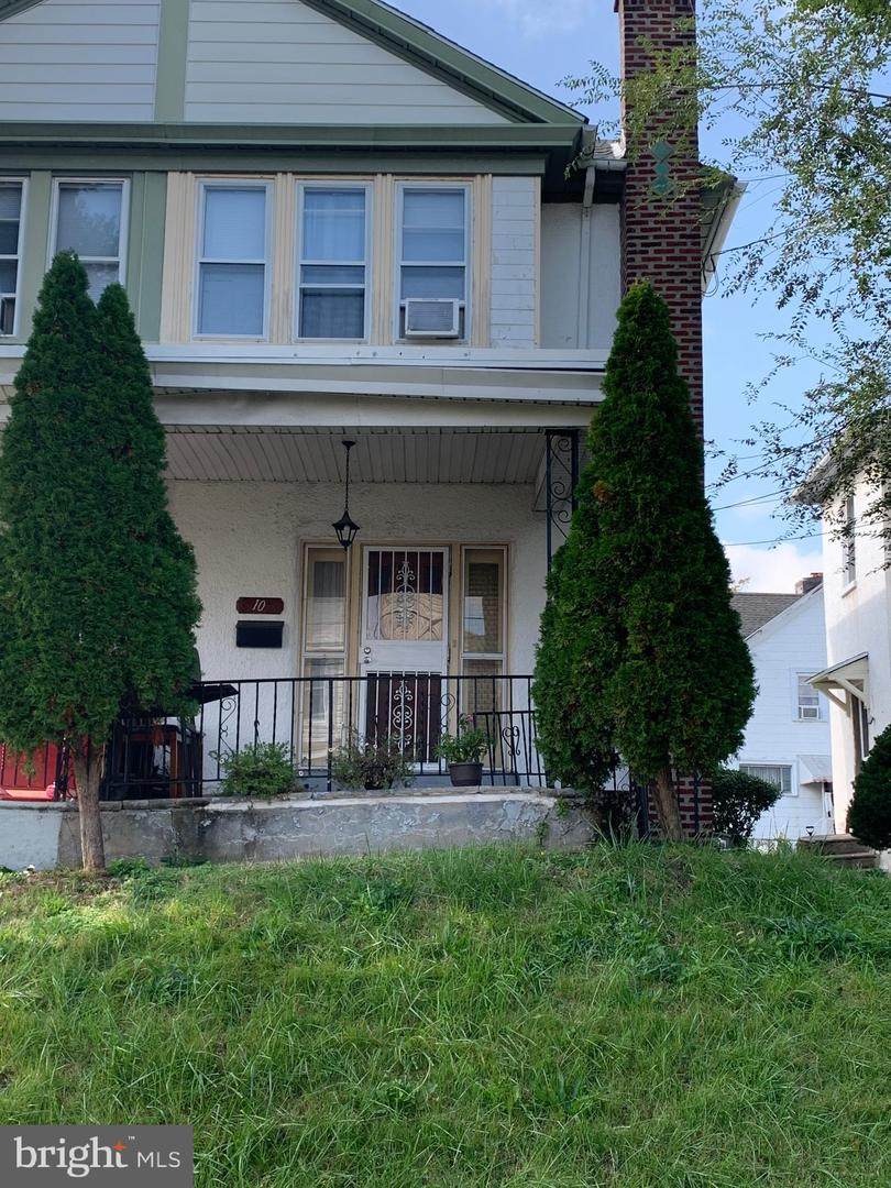 10 Elm Avenue - Photo 1