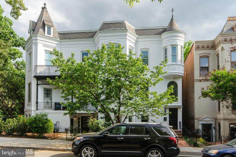 165 D Street - Photo 1