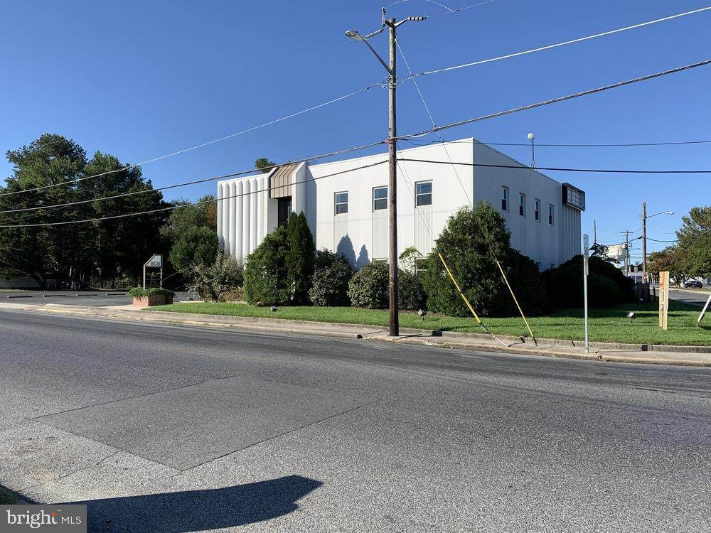 808 Priscilla Street - Photo 1
