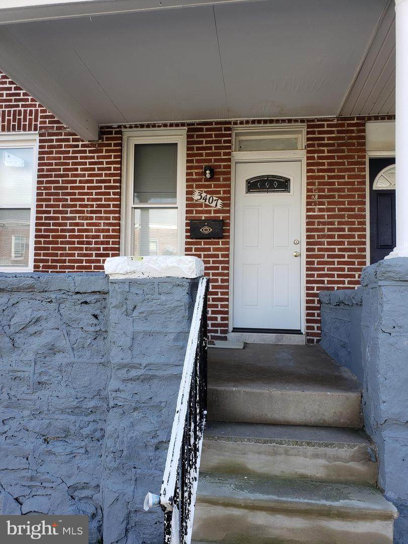 3407 Ravenwood Avenue - Photo 1