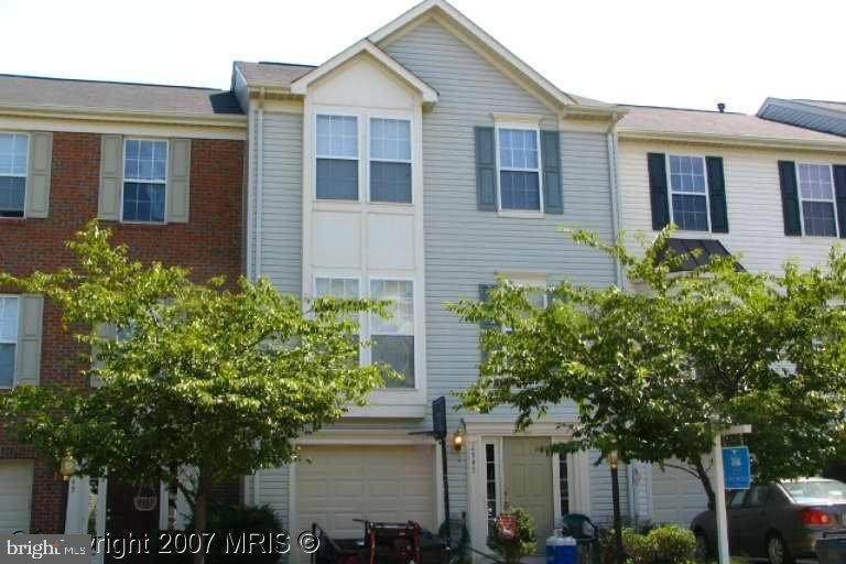 2547 Thorncroft Place - Photo 1