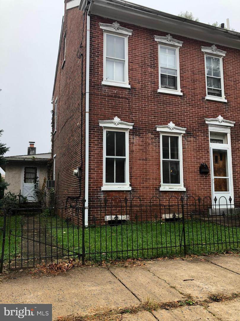 20 4TH Street - Photo 1