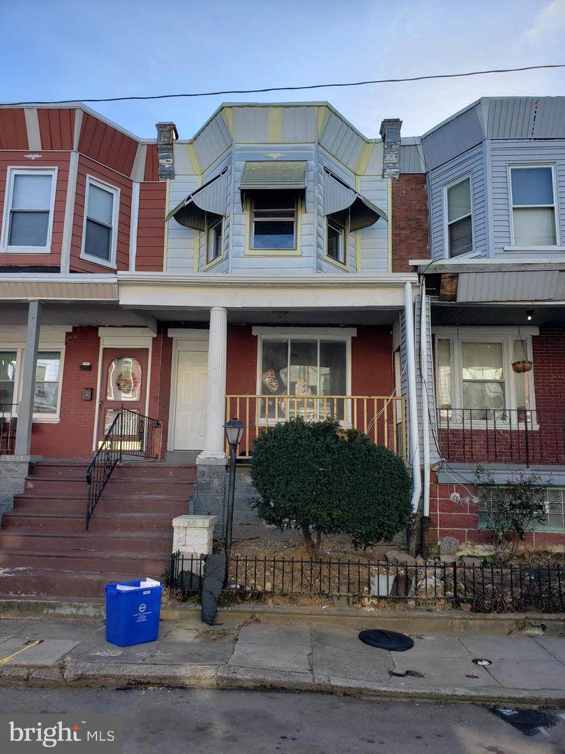 934 Dakota Street - Photo 1