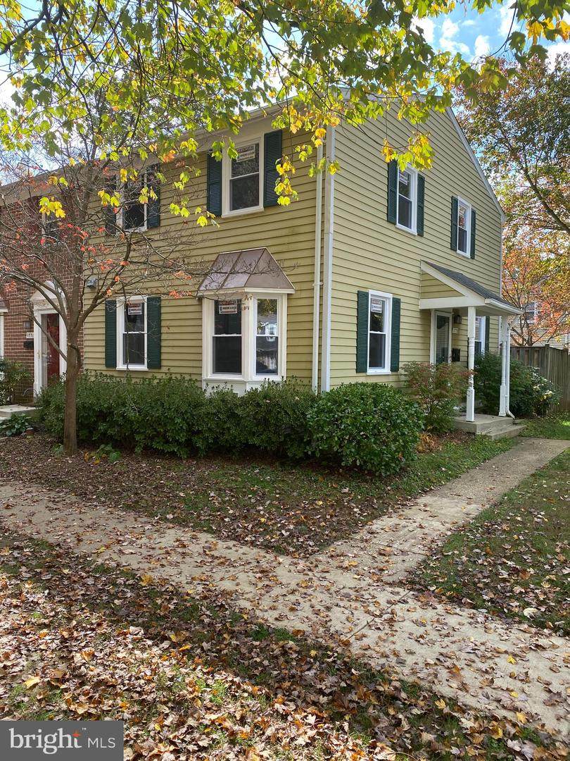 1773 Castleford Square - Photo 1
