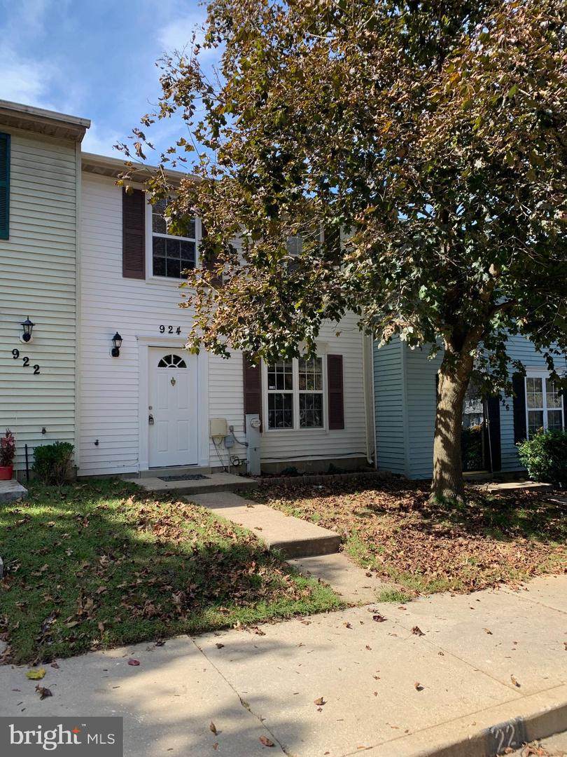 924 Pleasant Hill Lane - Photo 1