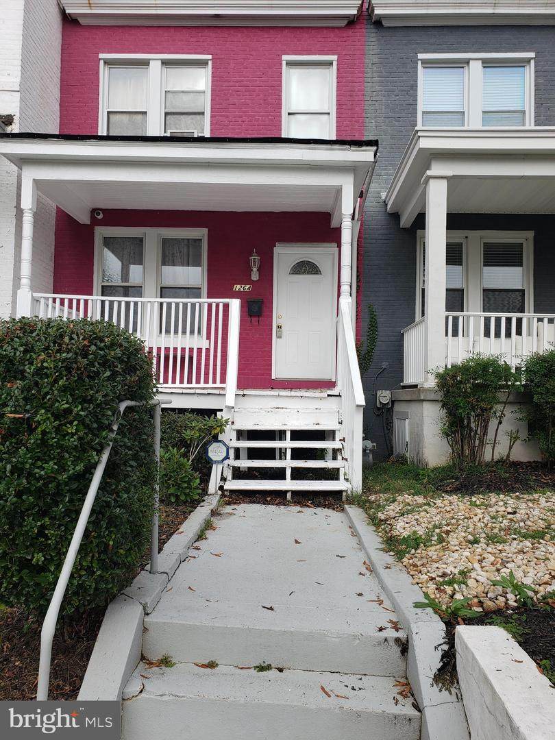 1264 Neal Street - Photo 1