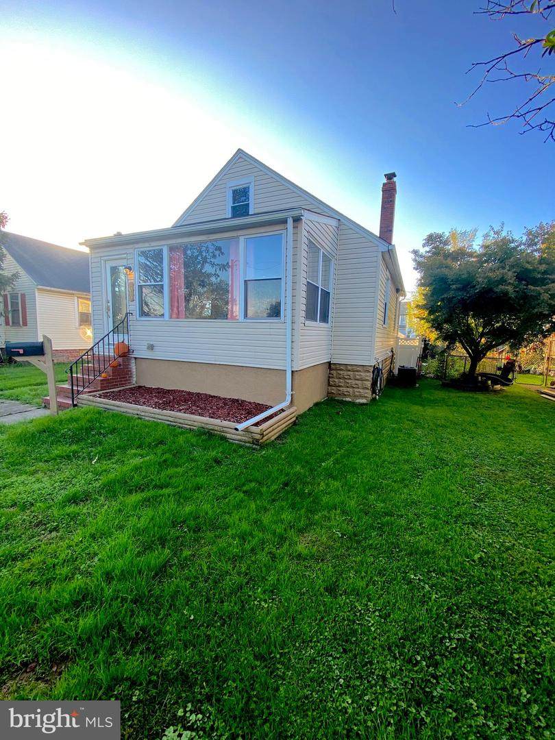 3010 Cedarcrest Avenue - Photo 1