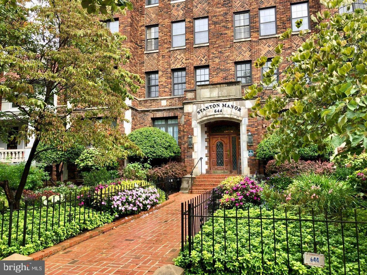 644 Massachusetts Avenue - Photo 1