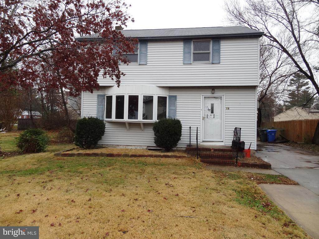 19 Dickinson Road - Photo 1