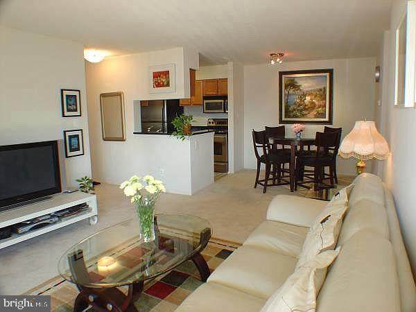11710 Olde English Drive - Photo 1
