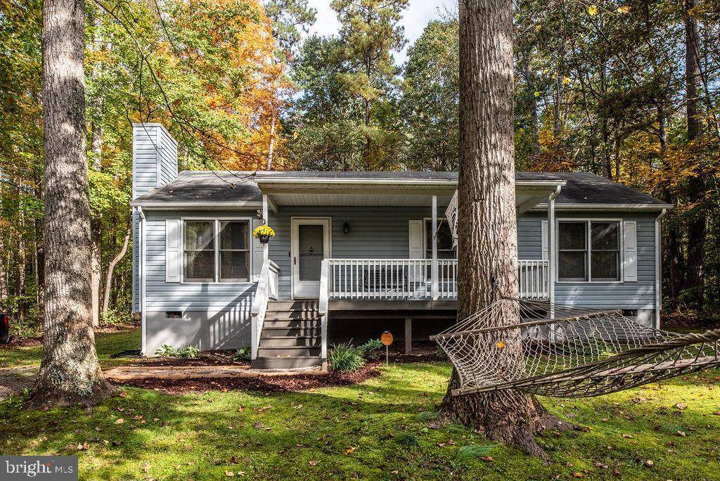 131 Waring Drive - Photo 1