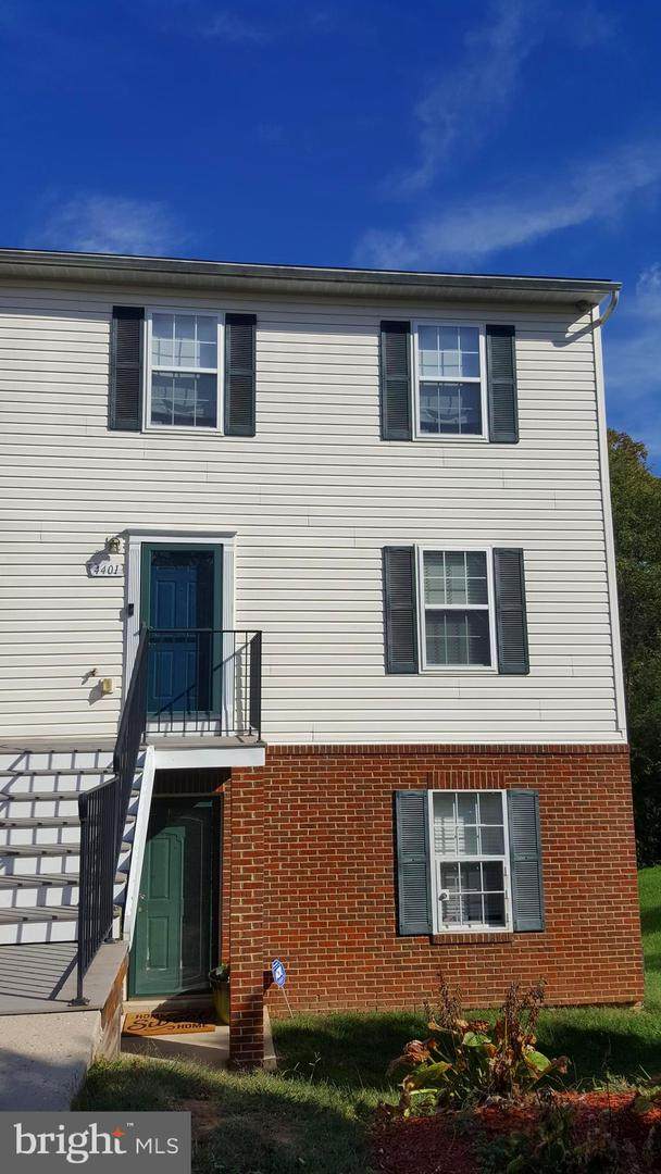 4401 Blue Heron Way - Photo 1