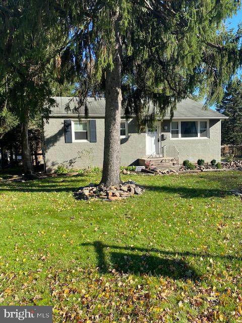 2045 Hillside Avenue - Photo 1
