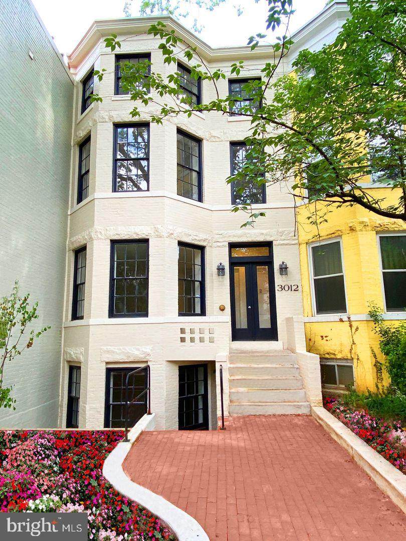 3012 Q Street - Photo 1