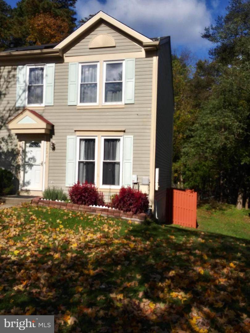 2172 Commissary Circle - Photo 1