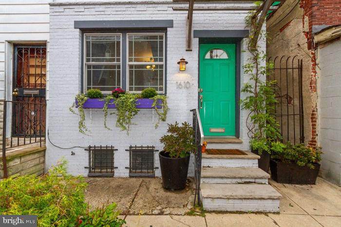 1610 Mole Street - Photo 1