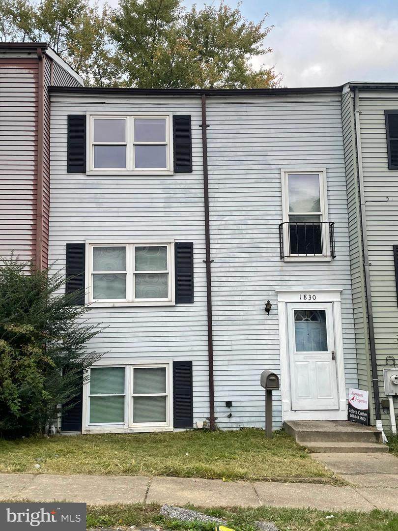 1830 Eloise Lane - Photo 1