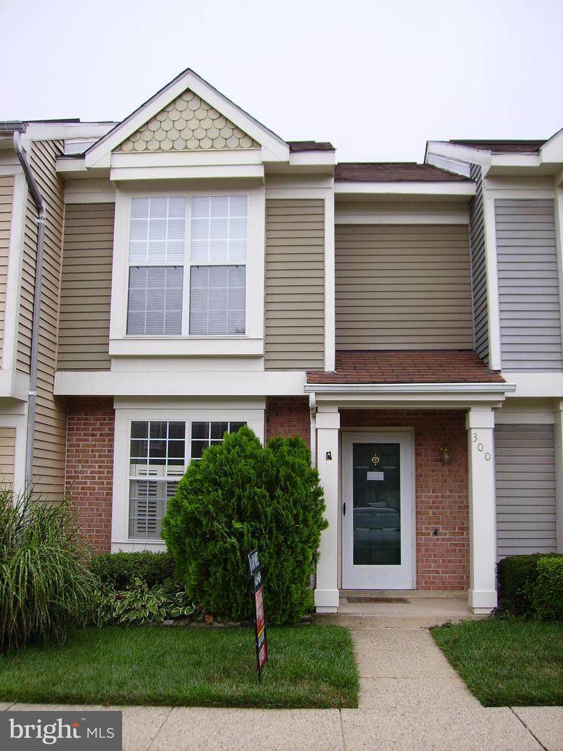 300 Sedgemoor Square - Photo 1