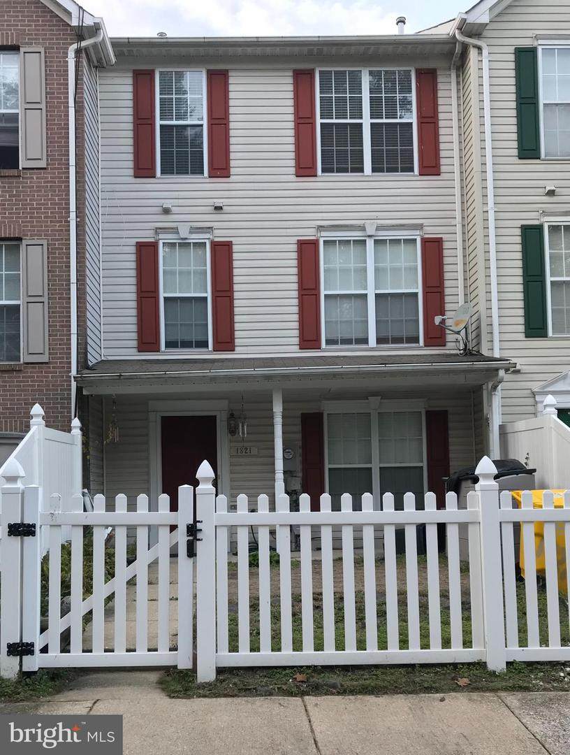 1821 Hillwood Court - Photo 1