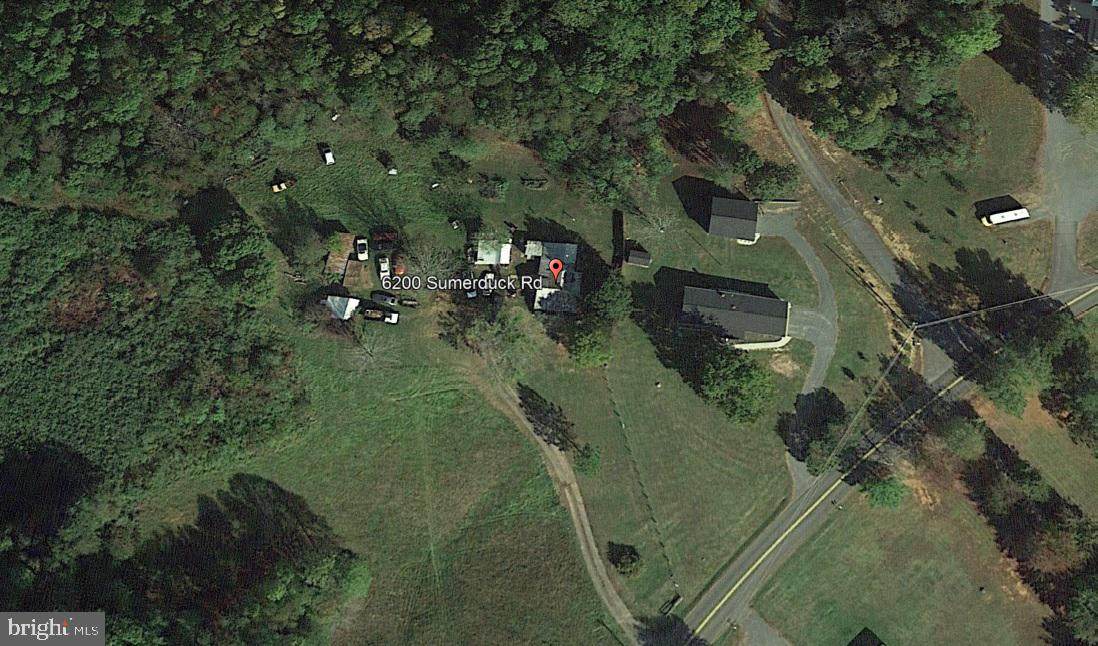 6200 Sumerduck Road - Photo 1