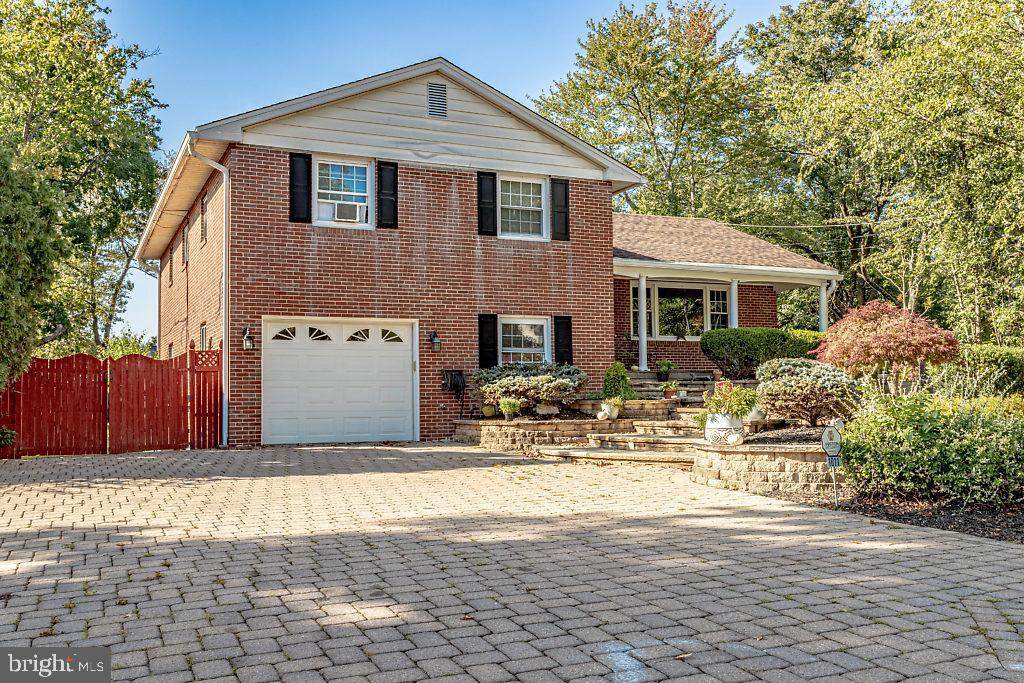 1011 Fulton Street - Photo 1