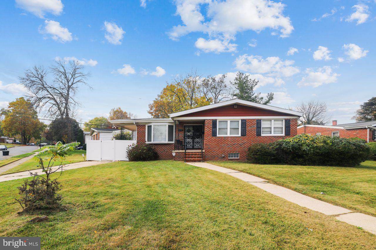 3418 Edcrest Road - Photo 1