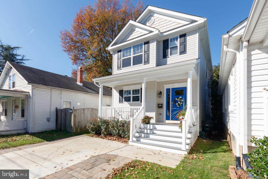 641 Maury Street - Photo 1
