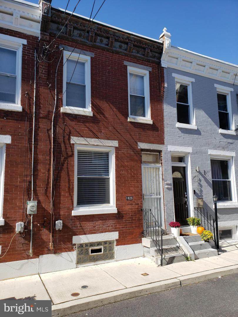 1920 Hope Street - Photo 1
