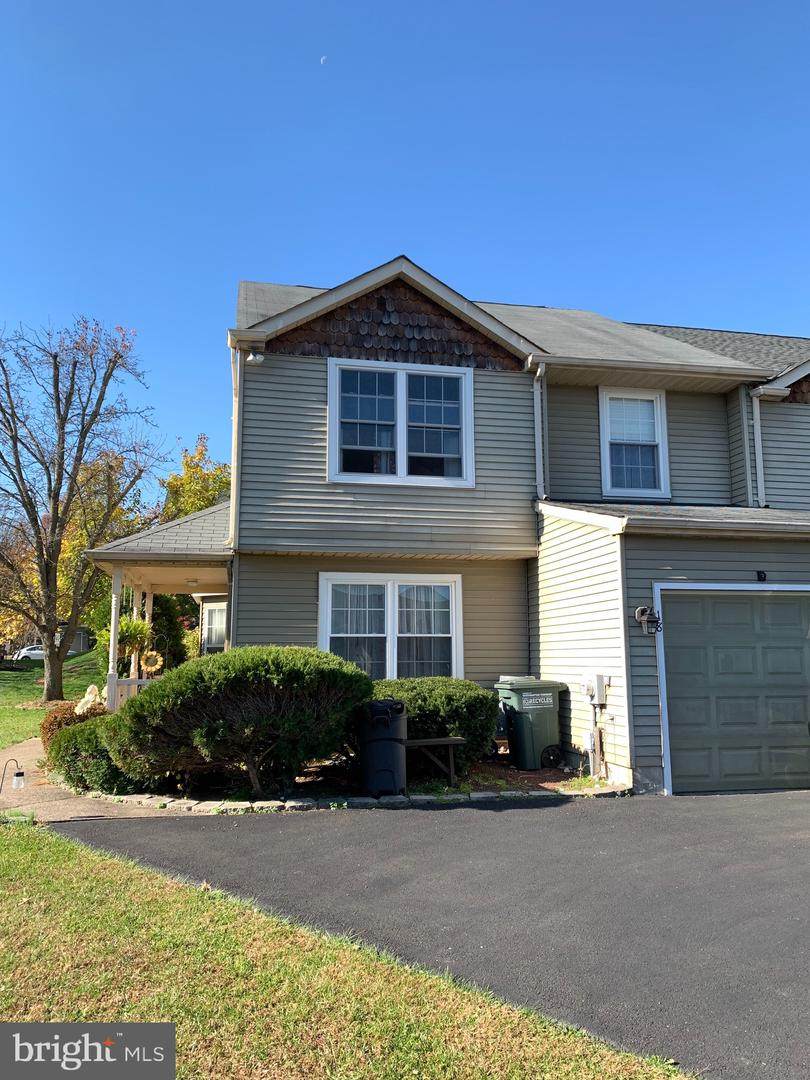 18 Pebble Court - Photo 1
