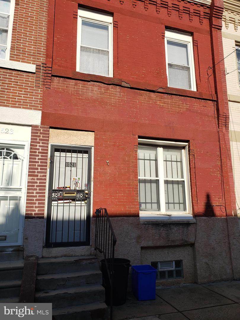 1521 Fontain Street - Photo 1