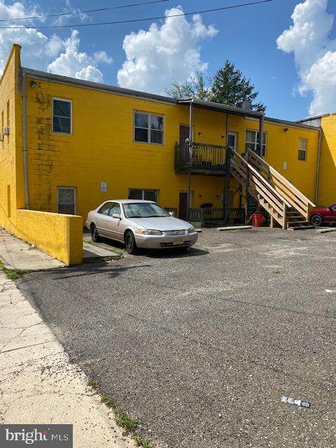 100 4TH Street - Photo 1