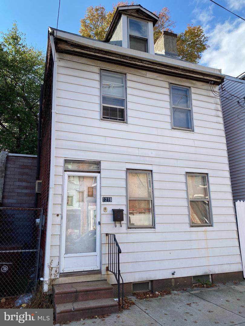 1216 Susquehanna Avenue - Photo 1