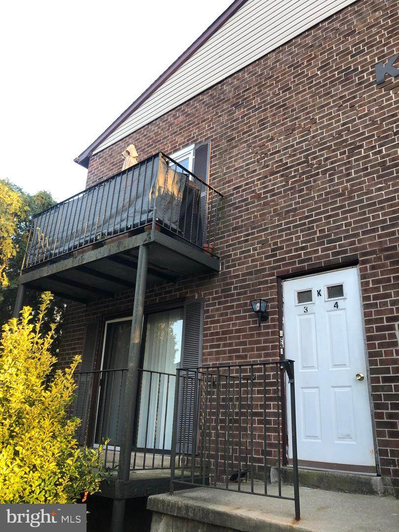 22 Springfield Road - Photo 1