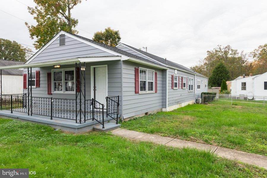 8 Irving Place - Photo 1