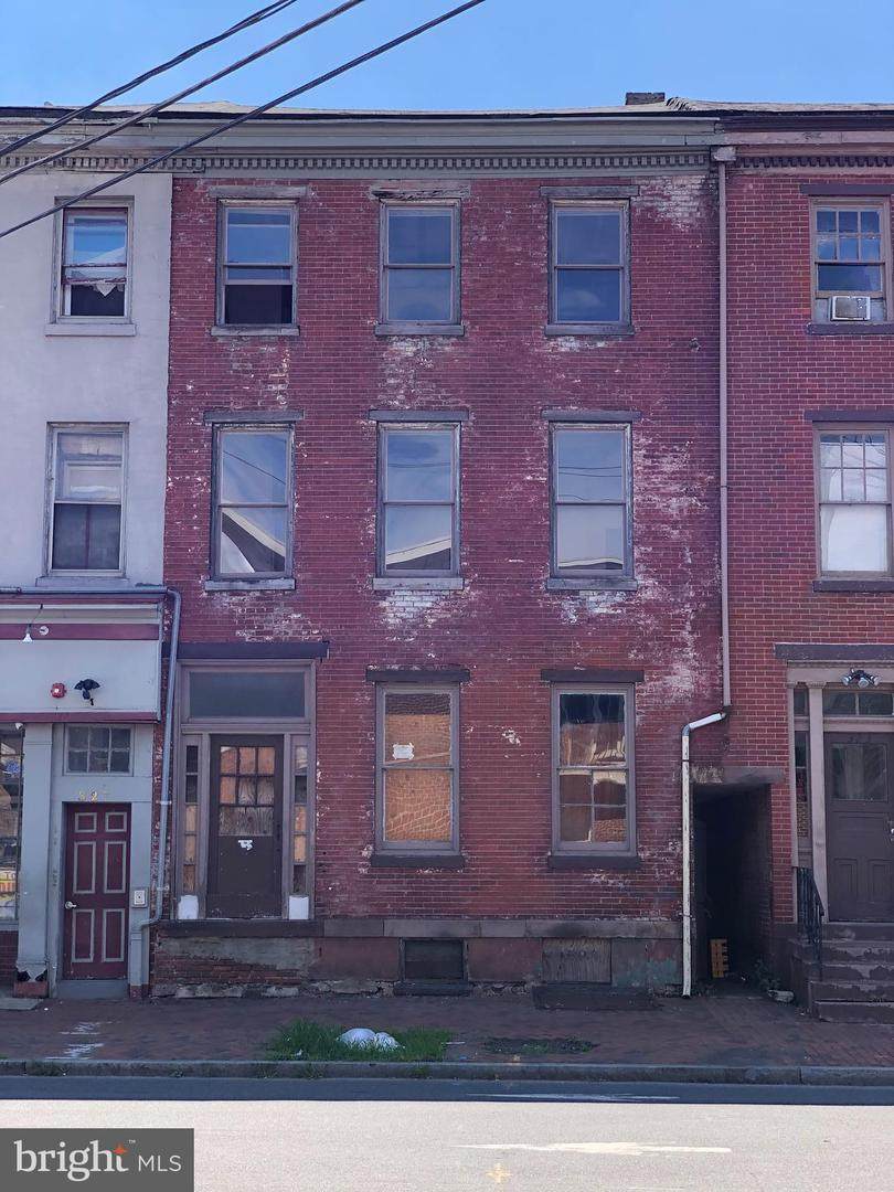 325 Market Street - Photo 1
