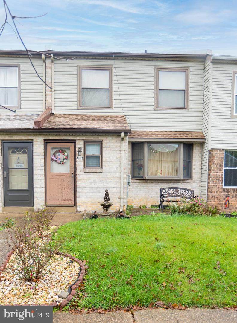 5119 Hunters Court - Photo 1