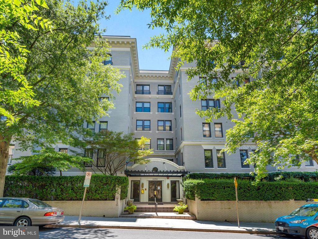 2230 California Street - Photo 1