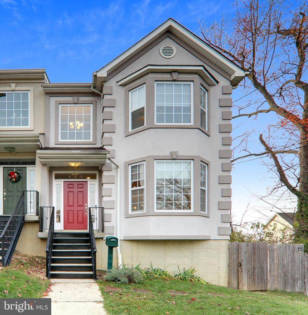 520 60TH Street - Photo 1