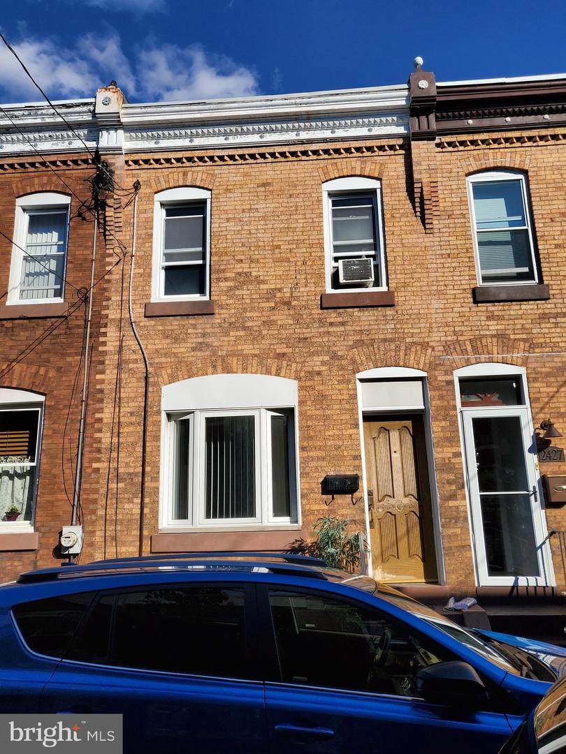 2425 Camac Street - Photo 1
